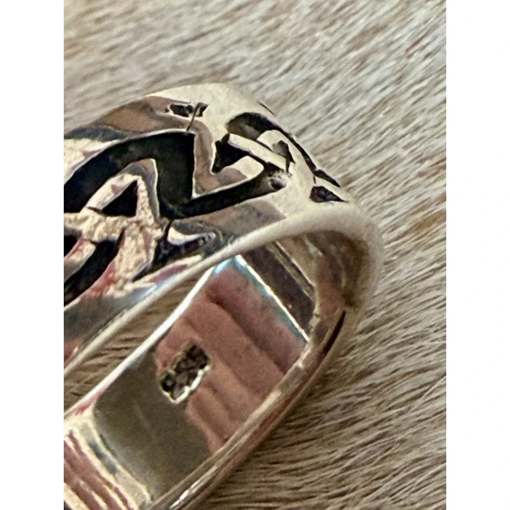 Vintage 925 Sterling Silver Celtic Knot Band Ring Oxidized Infinity Pattern 9.5